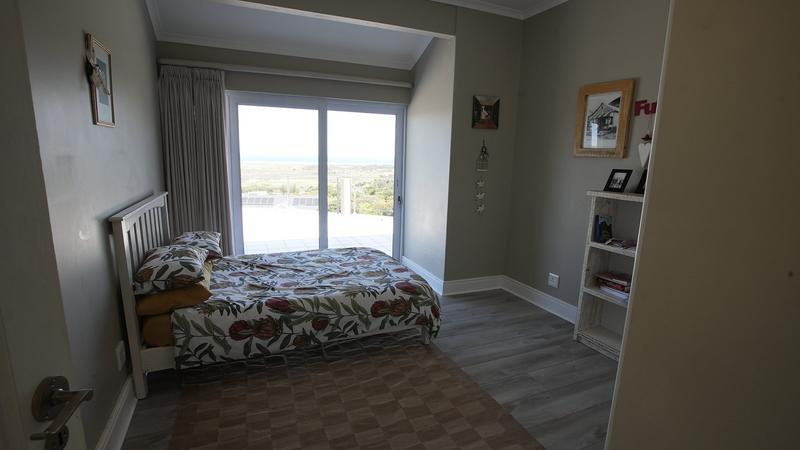 5 Bedroom Property for Sale in Crofters Valley Western Cape